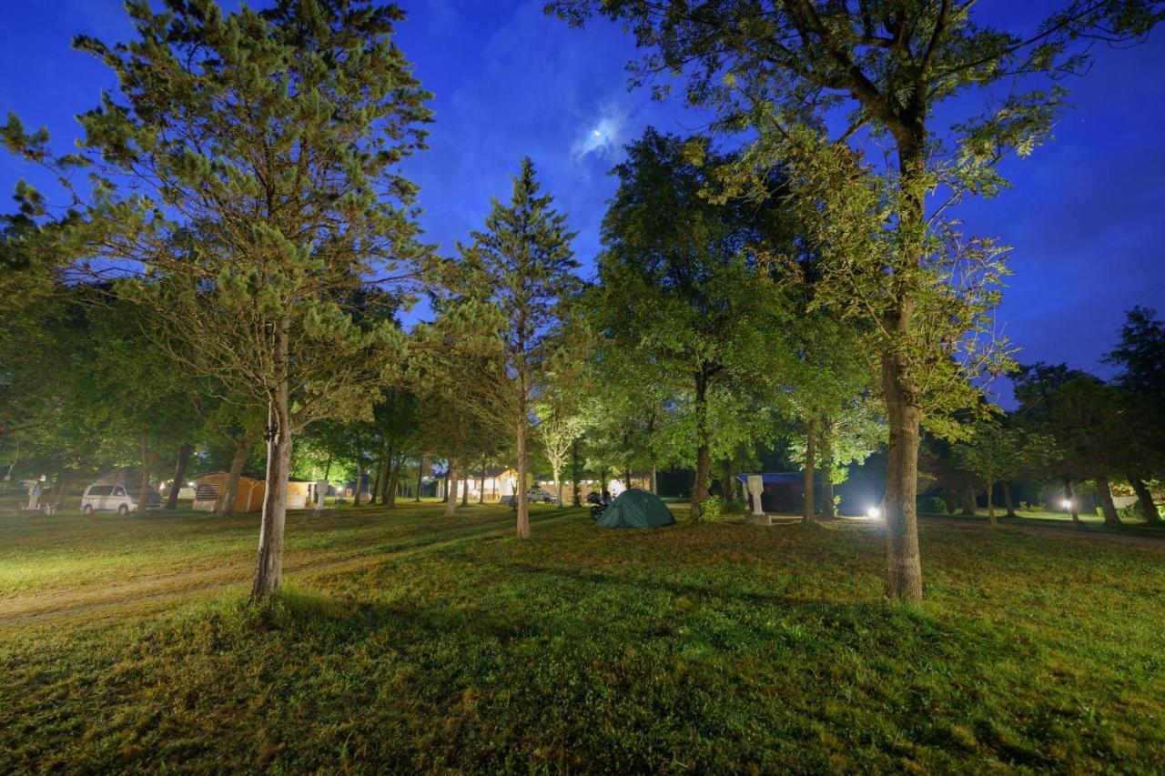 Camping Future Is Nature Playground Sala Biellese 外观 照片